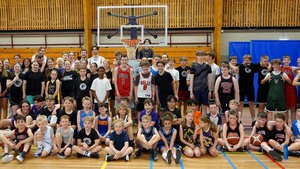 3x3 basketbal op het raadhuisplein te Boxmeer