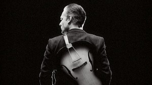 Viktor Griffioen - CASH