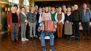 Gezellige muziek op De Brink