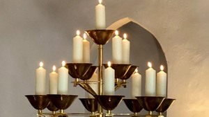 Gezongen vesperviering in de Kloosterkerk van Sint Agatha