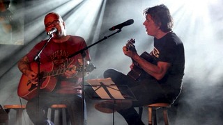 Live muziek bij Évive aan het water met Two Stools