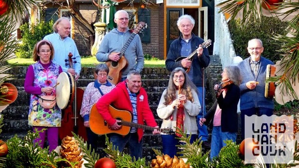 Muziekgroep Louter brengt de sfeer van Kerst naar de Mariakapel