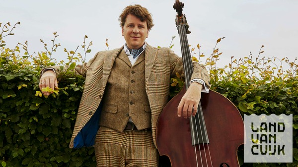 Dominic Seldis Back to bass-ics (c) Sarah Wijzenbeek