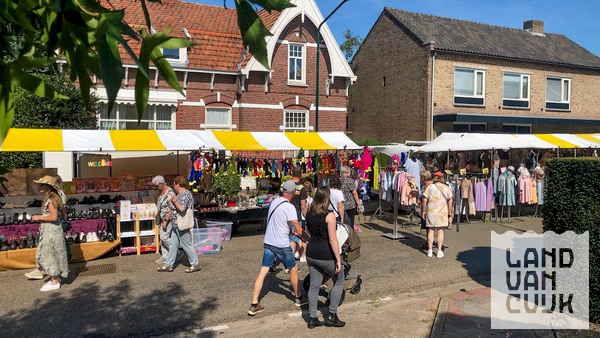 Vakantiejaarmarkt Mill