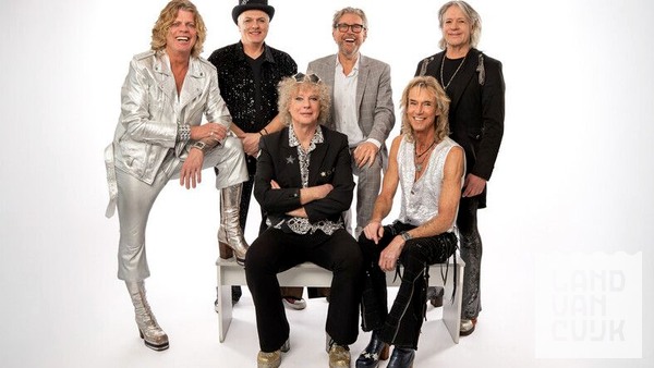 The Glamrocks - The Glory of Glamrock